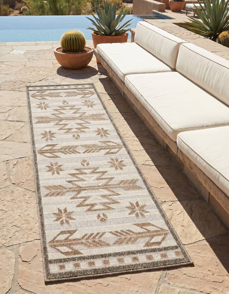 Detail image of 2' x 6' Easy-Clean Modern Indoor / Outdoor Runner Rug