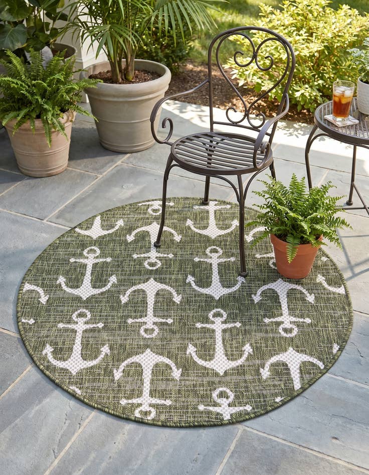 Detail image of 3' x 3' Easy-Clean Coastal Indoor / Outdoor Round Rug
