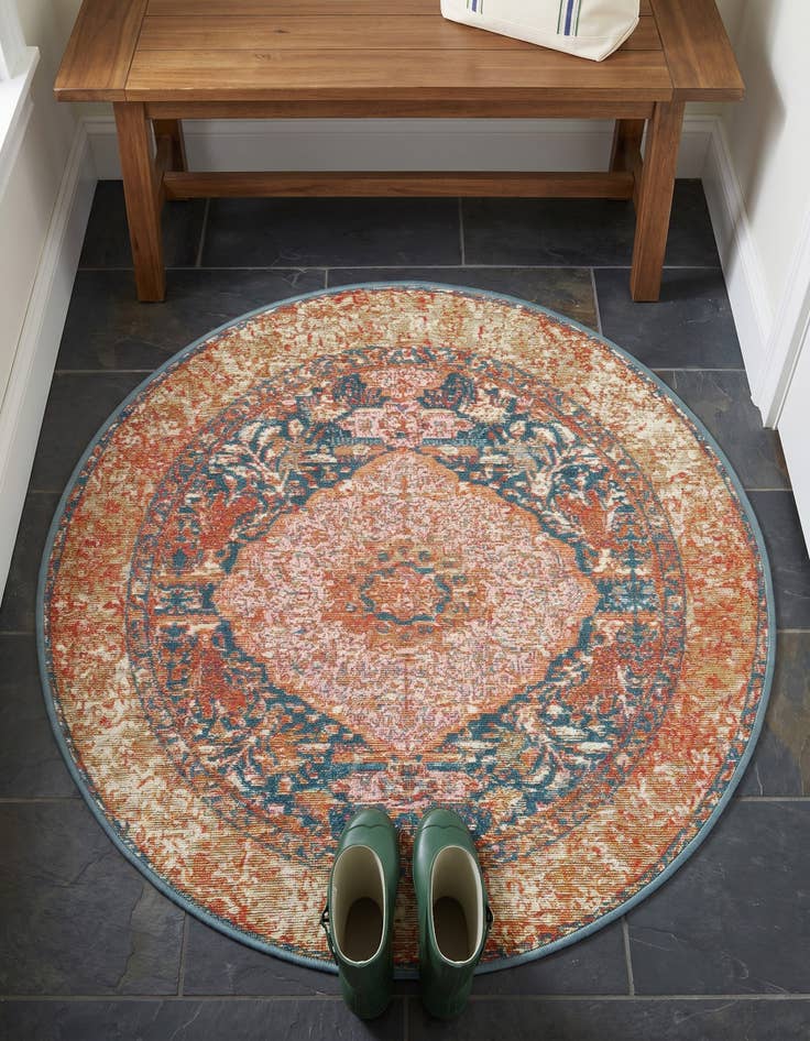 Detail image of 3' x 3' Easy-Clean Traditional Indoor / Outdoor Round Rug