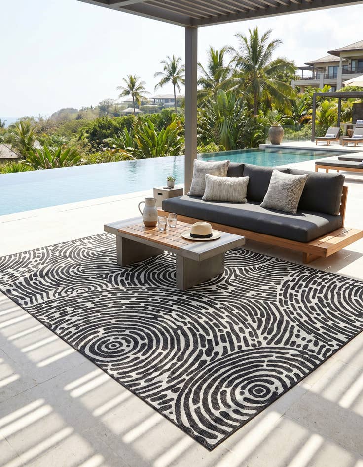 Detail image of 7' 10 x 10' Easy-Clean Modern Indoor / Outdoor Rug