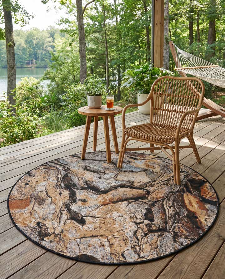 4' x 4' Easy-Clean Modern Indoor / Outdoor Round Rug