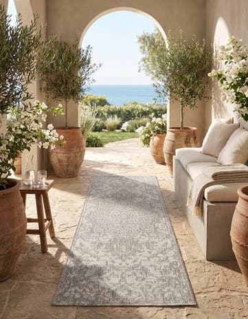 Gray Easy-Clean Jill Zarin Dubai Indoor / Outdoor Runner Rug