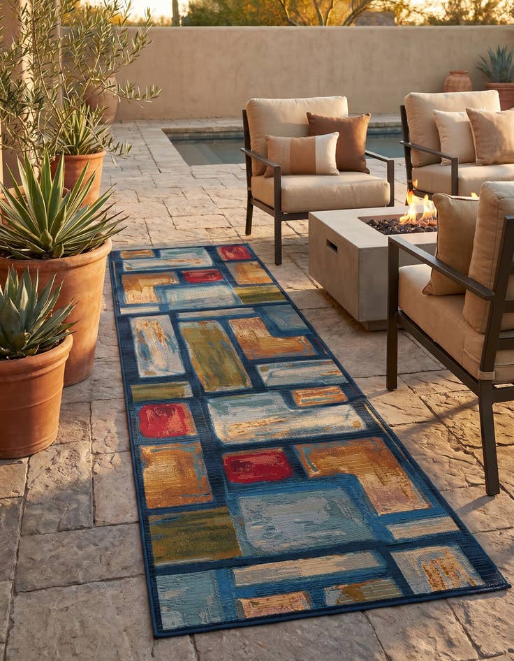 Detail image of 2' 7 x 10' Easy-Clean Modern Indoor / Outdoor Runner Rug