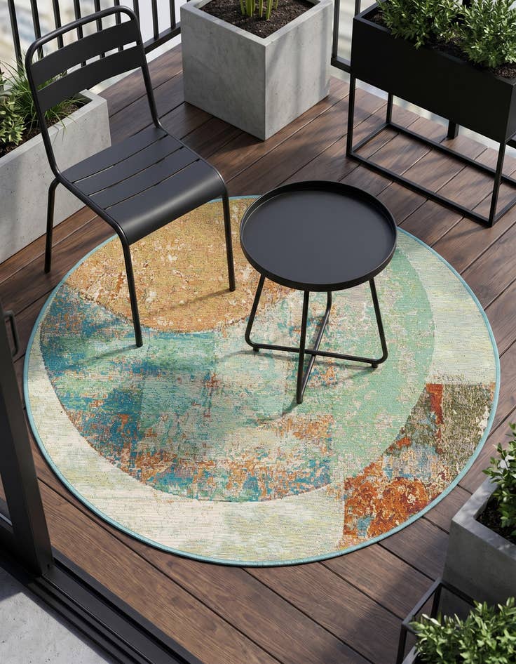 Detail image of 3' 3 x 3' 3 Easy-Clean Modern Indoor / Outdoor Round Rug