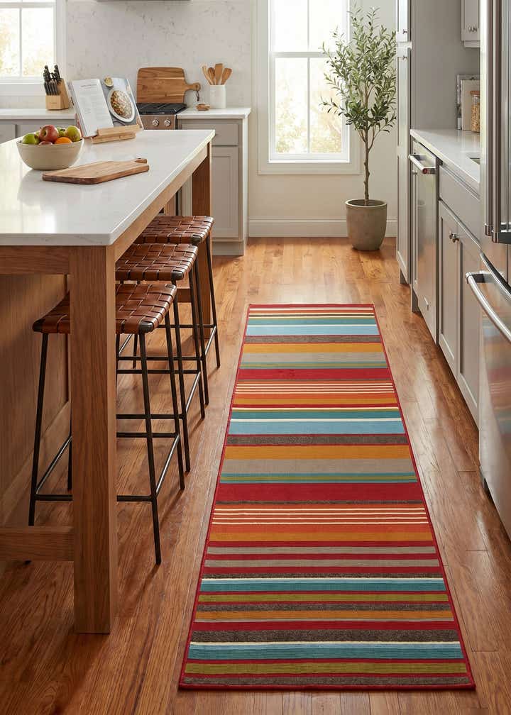 2' x 8' Easy-Clean Modern Indoor / Outdoor Runner Rug
