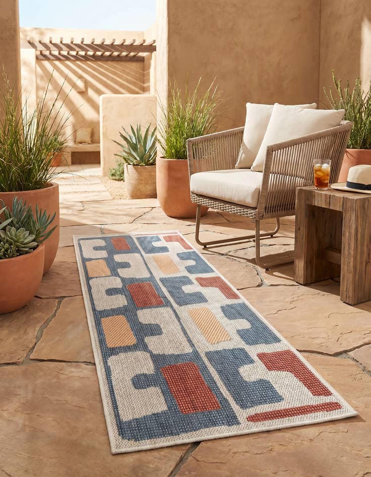 Detail image of 2' x 5' 1 Easy-Clean Baja Indoor / Outdoor Runner Rug