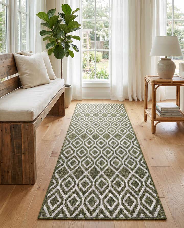 2' x 6' Easy-Clean Jill Zarin Turks and Caicos Indoor / Outdoor Runner Rug