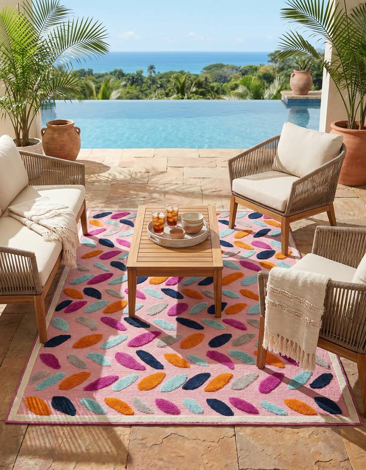Detail image of 5' 3 x 8' Easy-Clean Aruba Indoor / Outdoor Rug