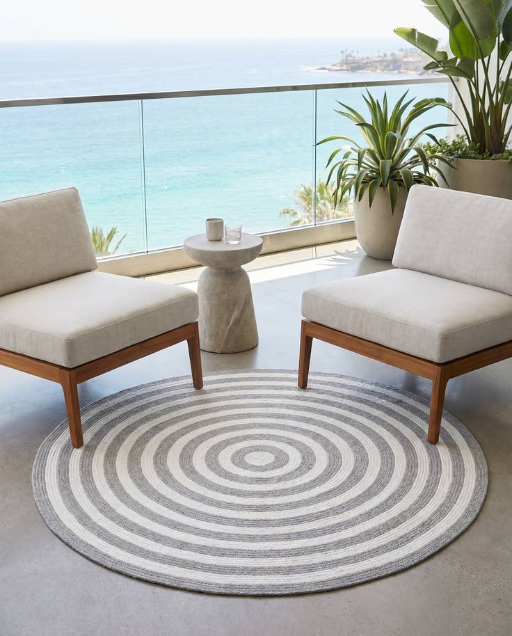 Detail image of 5' 3 x 5' 3 Easy-Clean Eco Verse Washable Indoor / Outdoor Round Rug