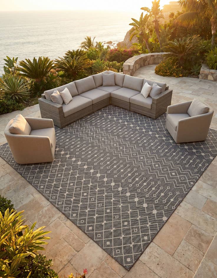 Detail image of 13' x 13' Easy-Clean Lattice Indoor / Outdoor Square Rug