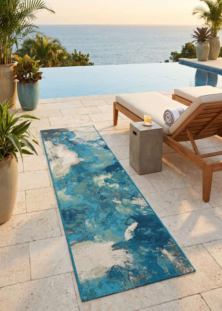 2' x 6' 1 Easy-Clean Modern Indoor / Outdoor Runner Rug
