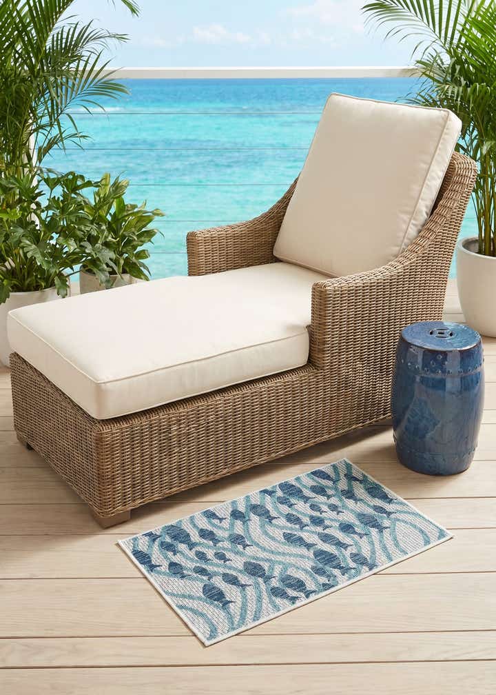 2' x 3' 1 Easy-Clean Coastal Indoor / Outdoor Rug