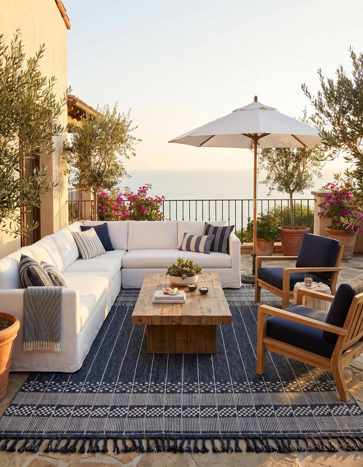 Detail image of 10' x 14' 1 Easy-Clean Eco Bohemian Indoor / Outdoor Rug