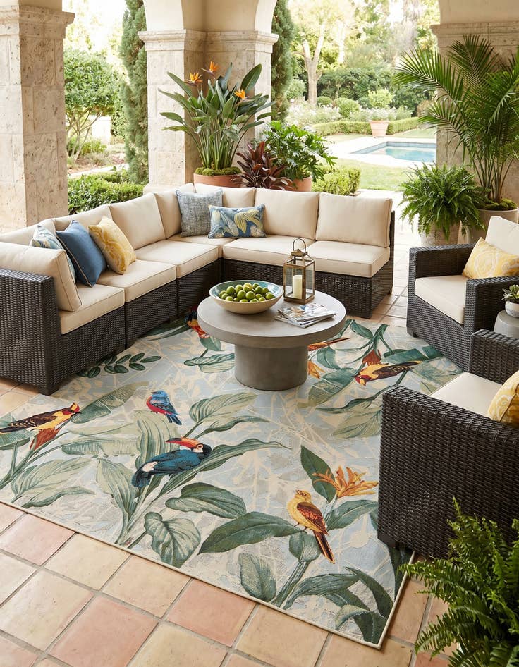 Detail image of 7' 10 x 7' 10 Easy-Clean Botanical Indoor / Outdoor Square Rug