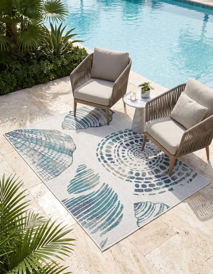 Detail image of 4' x 6' Easy-Clean Coastal Indoor / Outdoor Rug