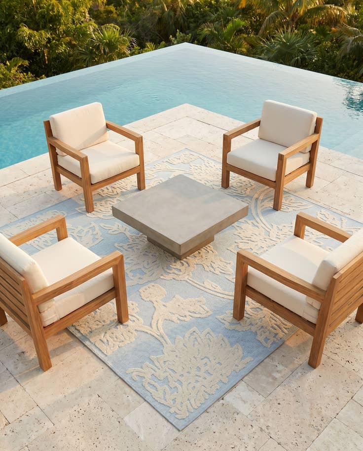 Detail image of 7' 10 x 7' 10 Easy-Clean Aruba Indoor / Outdoor Square Rug