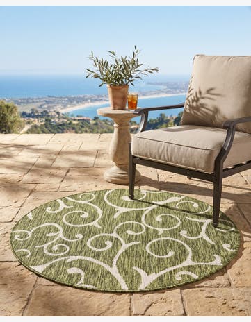 4' x 4' Easy-Clean Botanical Indoor / Outdoor Round Rug