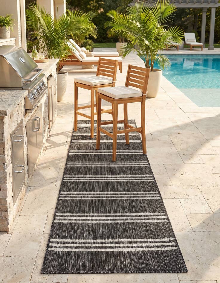 Detail image of 2' x 7' Easy-Clean Jill Zarin Anguilla Indoor / Outdoor Runner Rug