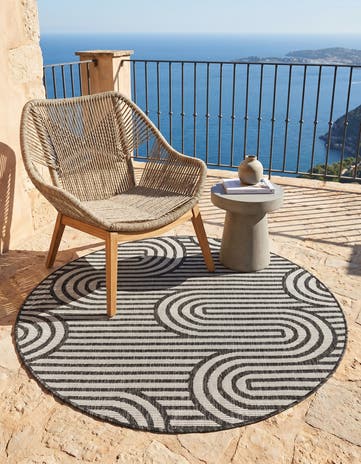 4' x 4' Easy-Clean Modern Indoor / Outdoor Round Rug