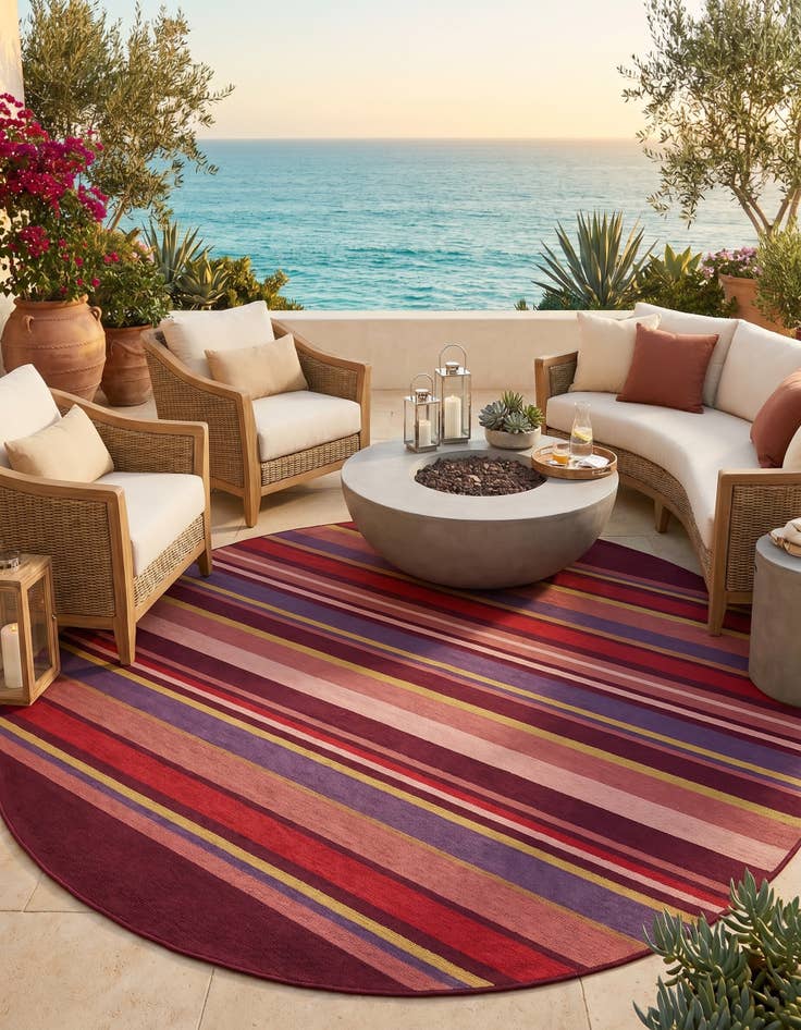 Detail image of 10' x 10' Easy-Clean Ribbon Indoor / Outdoor Round Rug
