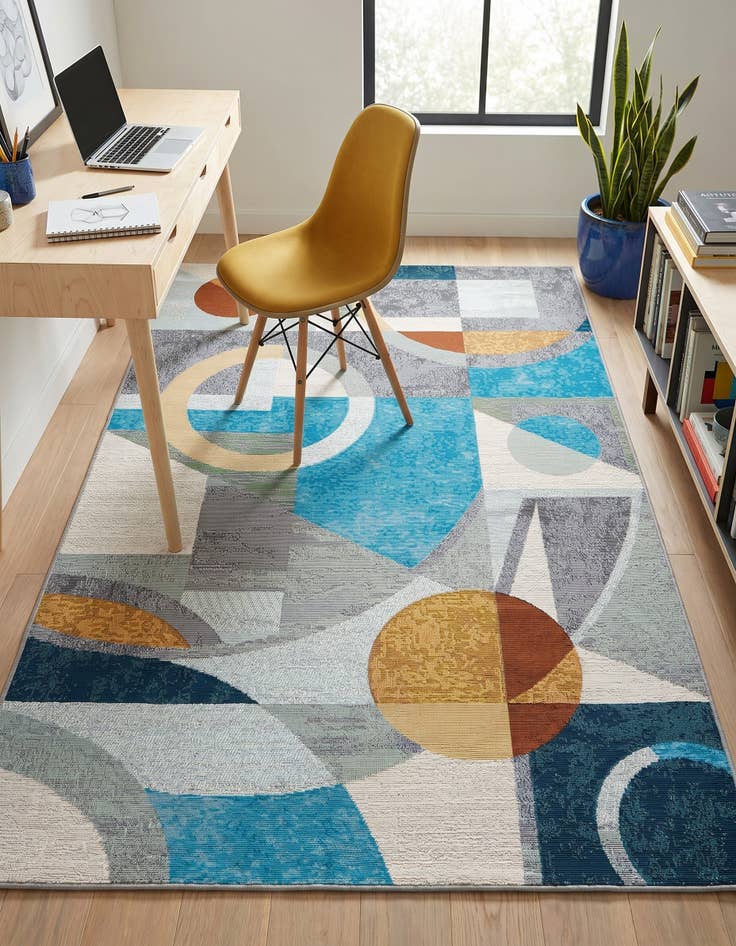 Detail image of 4' 1 x 6' 1 Easy-Clean Modern Indoor / Outdoor Rug