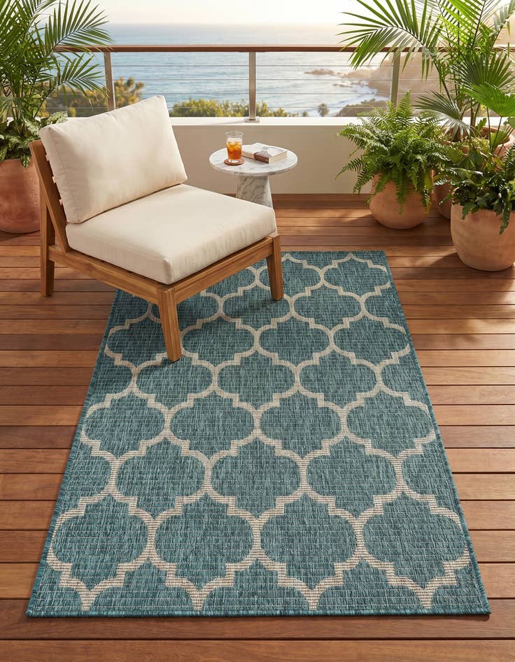 Detail image of 3' x 5' 3 Easy-Clean Trellis Indoor / Outdoor Rug