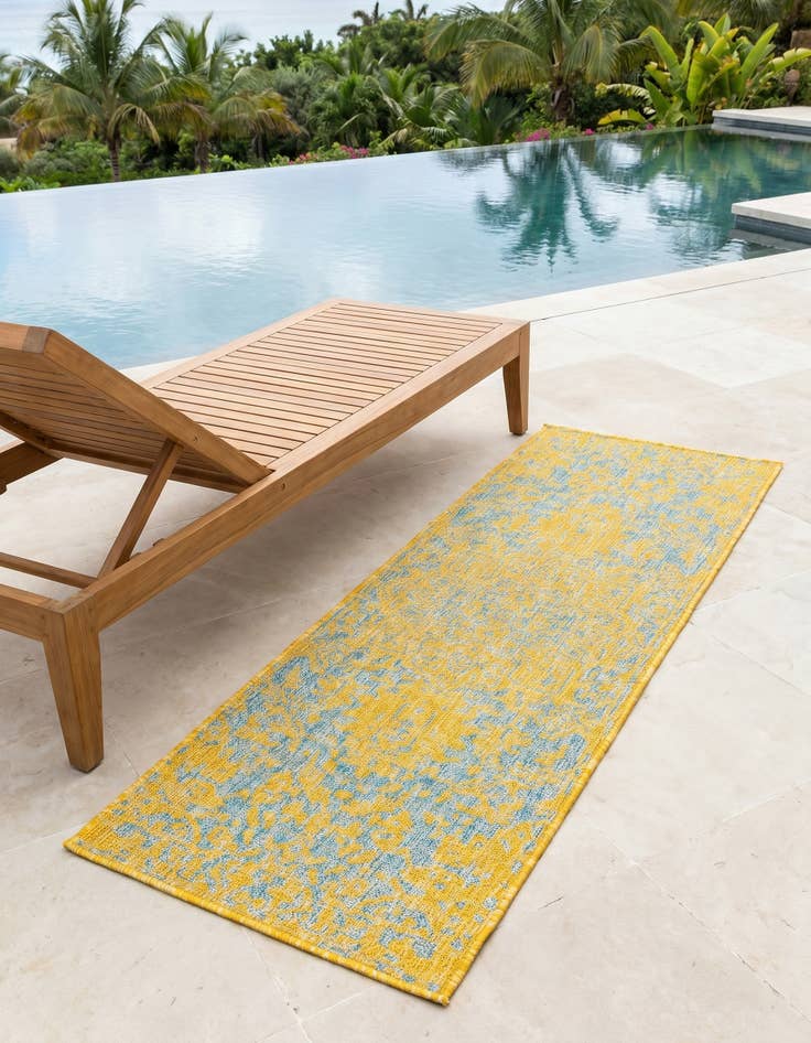 Detail image of 2' x 6' Easy-Clean Jill Zarin Dubai Indoor / Outdoor Runner Rug