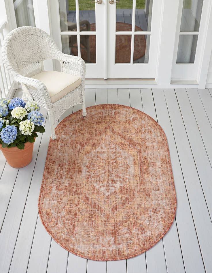 Detail image of 3' x 5' 3 Easy-Clean Traditional Indoor / Outdoor Oval Rug