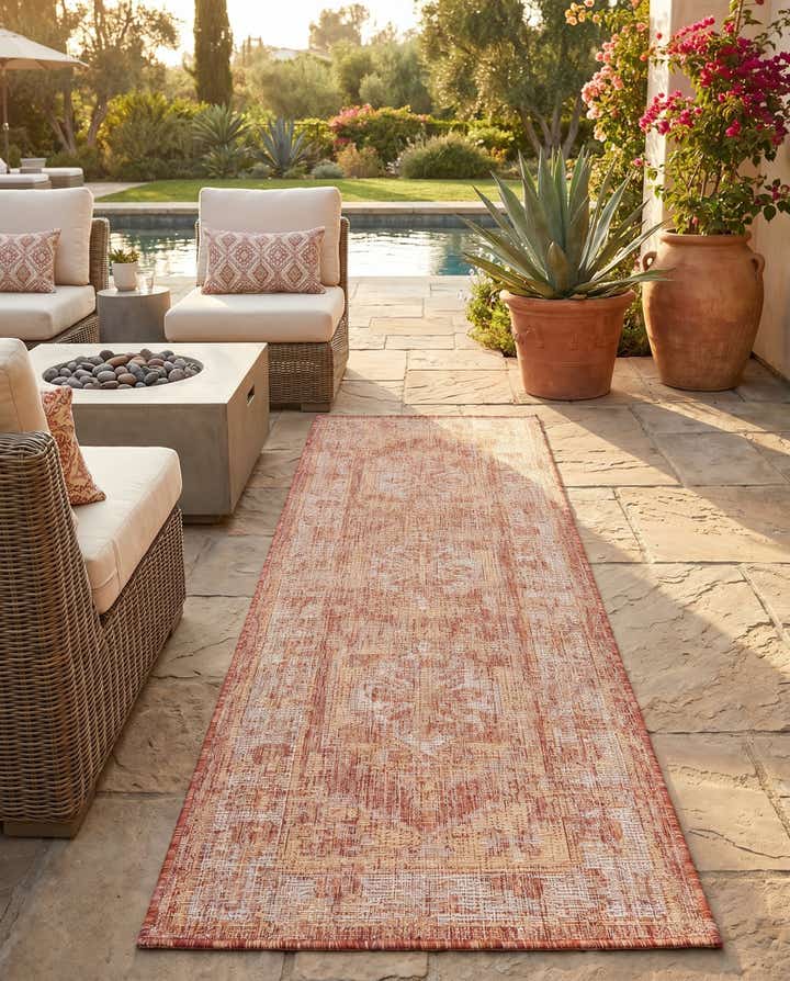 2' x 8' Easy-Clean Traditional Indoor / Outdoor Runner Rug