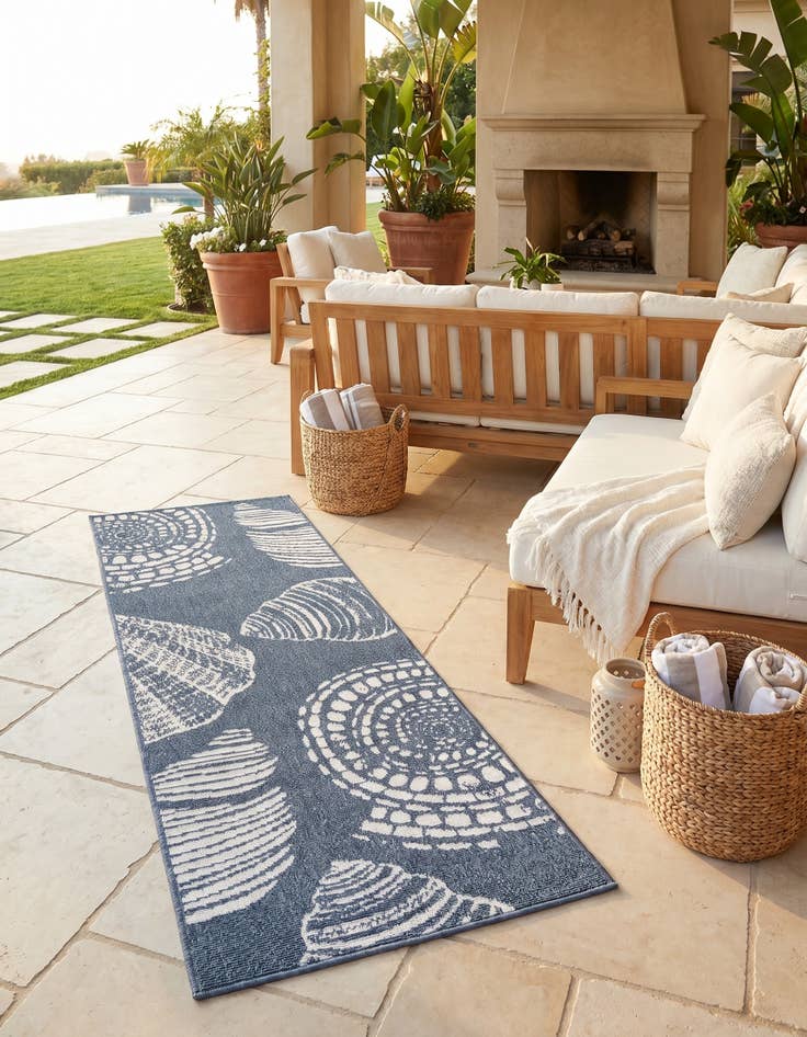 Detail image of 2' x 6' Easy-Clean Coastal Indoor / Outdoor Runner Rug