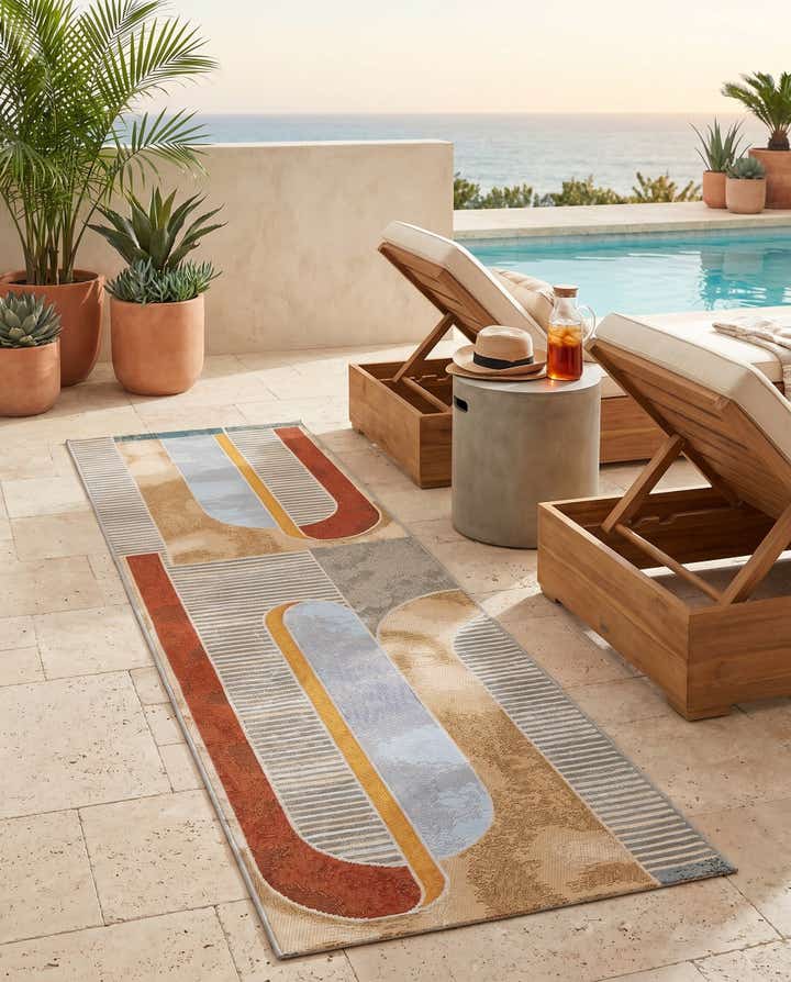 2' x 8' Easy-Clean Modern Indoor / Outdoor Runner Rug