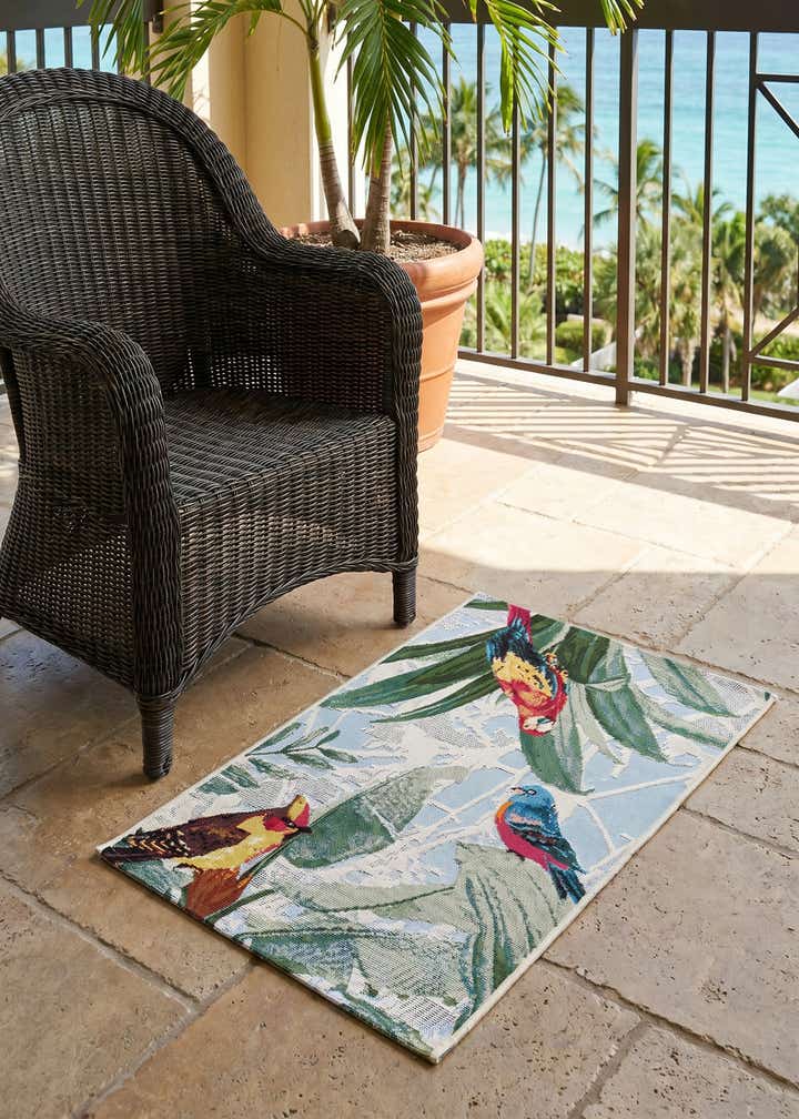 2' x 3' Easy-Clean Botanical Indoor / Outdoor Rug