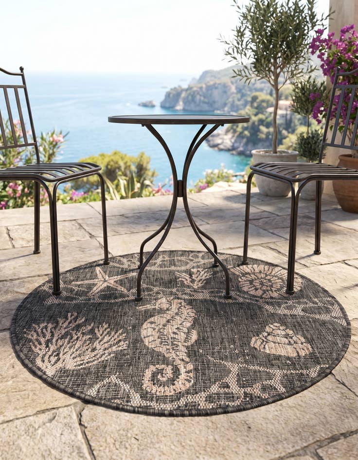 Detail image of 3' x 3' Easy-Clean Coastal Indoor / Outdoor Round Rug