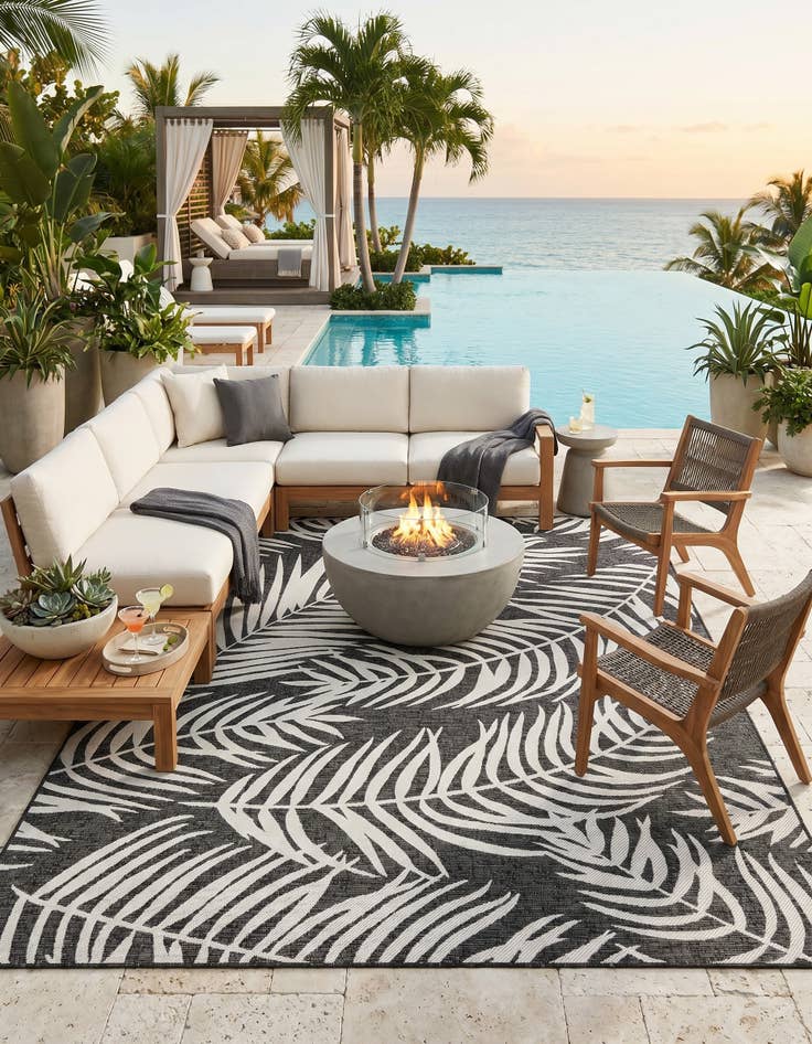 Detail image of 7' 10 x 10' Easy-Clean Botanical Indoor / Outdoor Rug