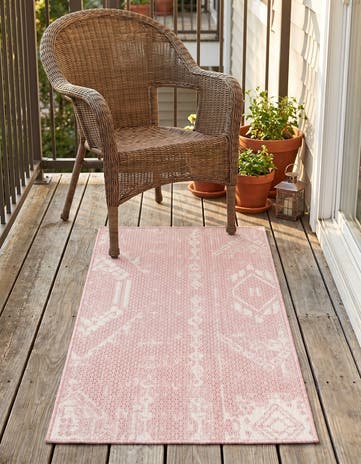 2' x 4' Easy-Clean Bohemian Indoor / Outdoor Runner Rug