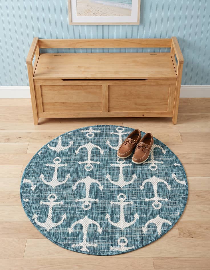 Detail image of 3' x 3' Easy-Clean Coastal Indoor / Outdoor Round Rug