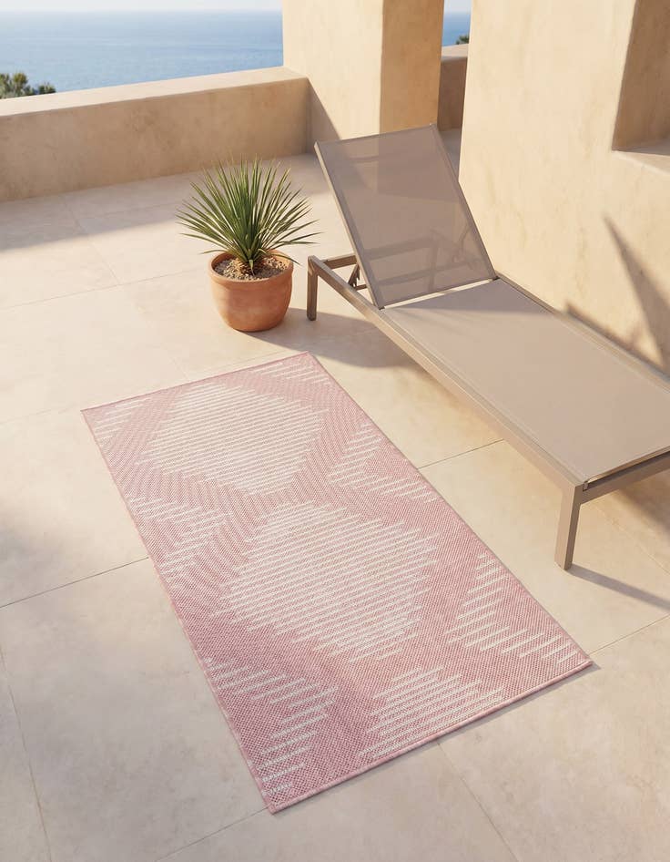 Detail image of 2' x 4' Easy-Clean Modern Indoor / Outdoor Runner Rug