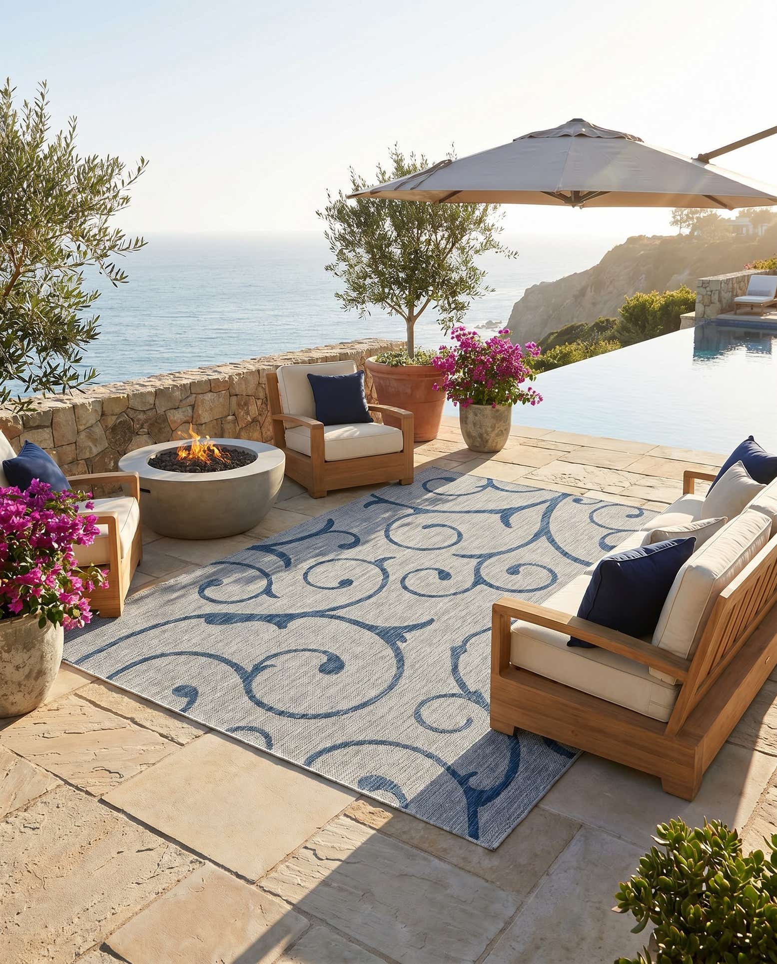 5' 3 x 8' Easy-Clean Botanical Indoor / Outdoor Rug