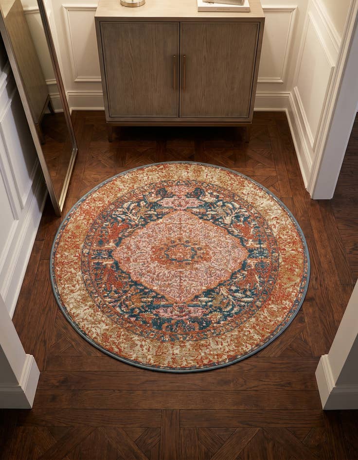 Detail image of 3' x 3' Easy-Clean Traditional Indoor / Outdoor Round Rug
