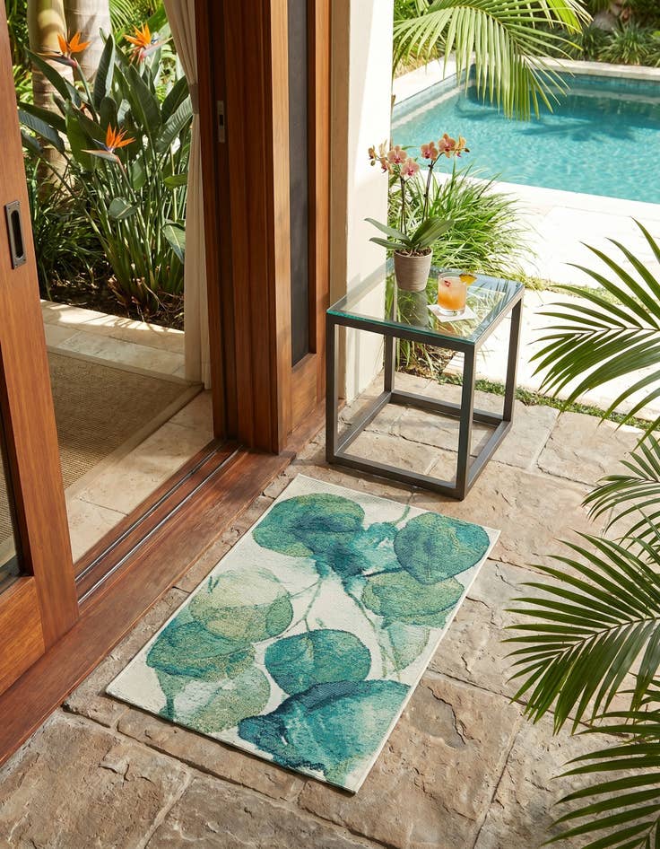 Detail image of 2' x 3' Easy-Clean Botanical Indoor / Outdoor Rug