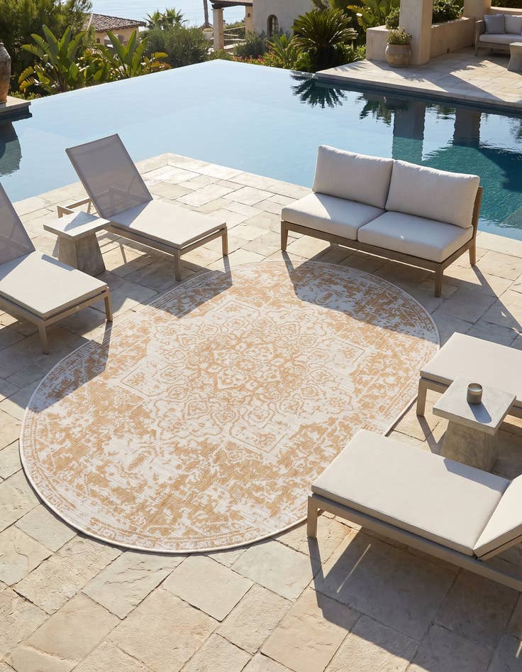 Detail image of 5' 3 x 8' Easy-Clean Jill Zarin Dubai Indoor / Outdoor Oval Rug