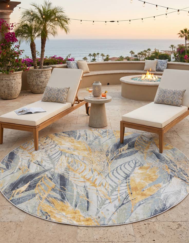 Detail image of 10' x 10' Easy-Clean Botanical Indoor / Outdoor Round Rug