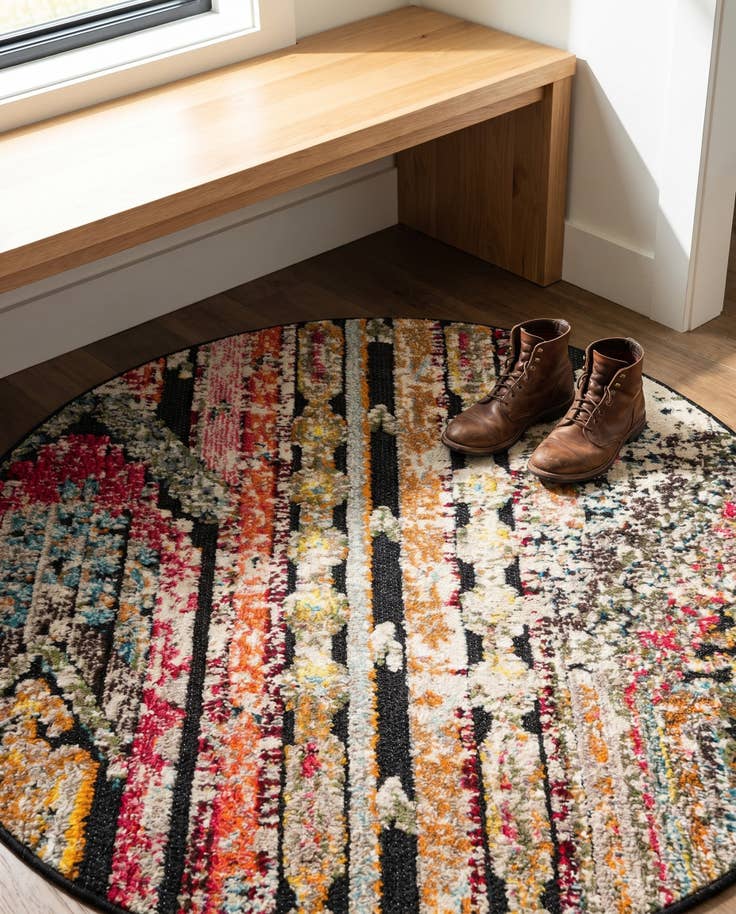 Detail image of 3' x 3' Easy-Clean Casablanca Indoor / Outdoor Round Rug