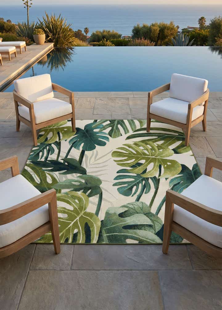 6' x 6' Easy-Clean Botanical Indoor / Outdoor Square Rug