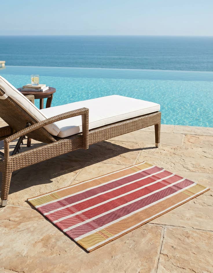 Detail image of 2' x 3' Easy-Clean Striped Indoor / Outdoor Rug