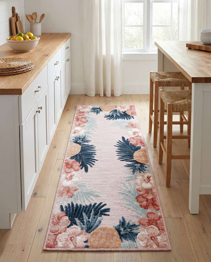 2' 2 x 6' Easy-Clean Botanical Indoor / Outdoor Runner Rug