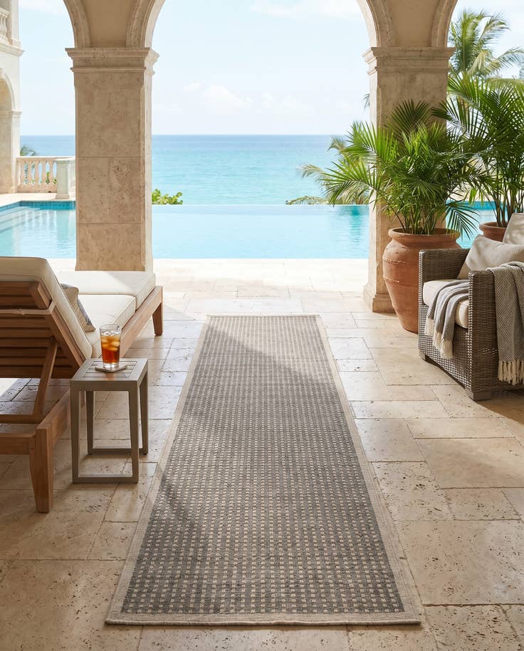 Detail image of 2' 7 x 12' Easy-Clean Border Indoor / Outdoor Runner Rug