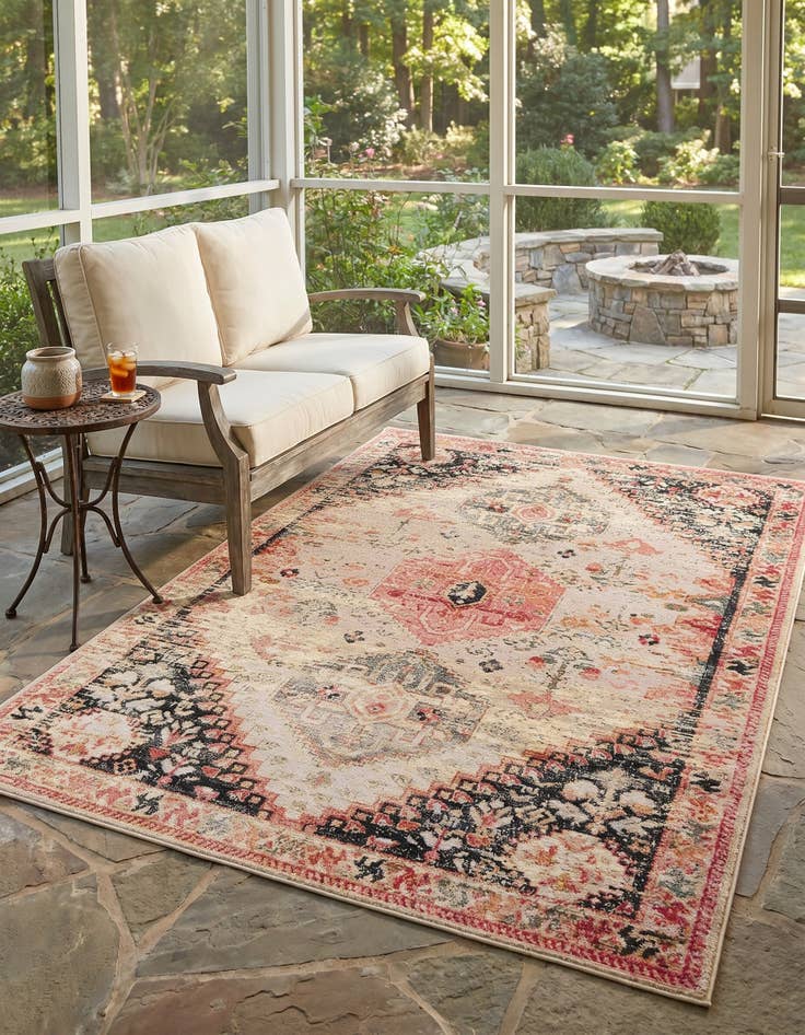 Detail image of 5' x 7' Easy-Clean Traditional Indoor / Outdoor Rug