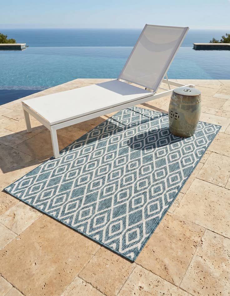 Detail image of 3' x 5' 3 Easy-Clean Jill Zarin Turks and Caicos Indoor / Outdoor Rug