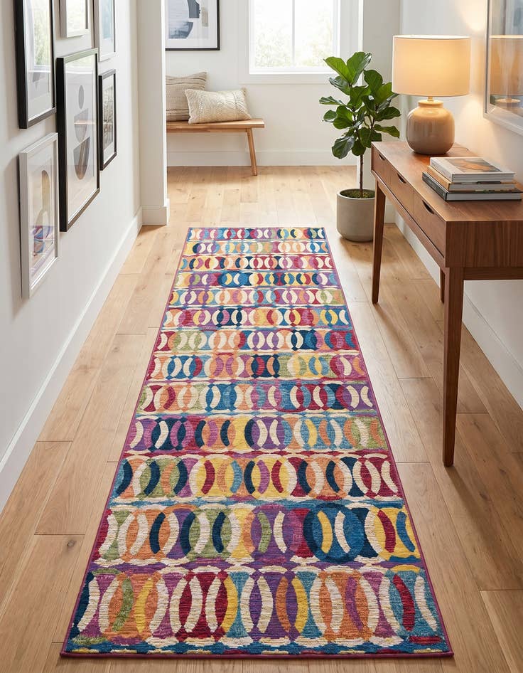 Detail image of 2' 7 x 10' Easy-Clean Modern Indoor / Outdoor Runner Rug